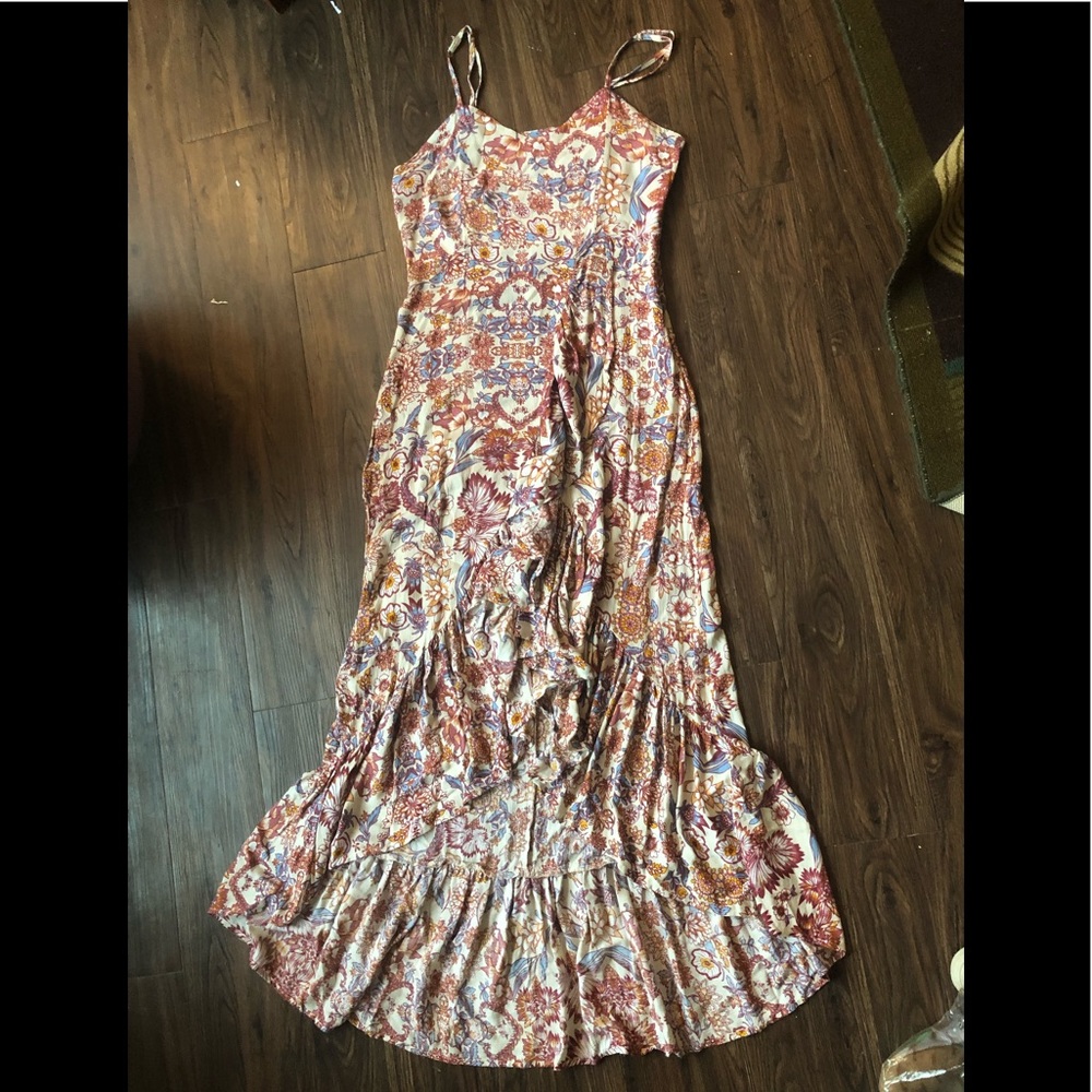 Dress - Picture 2 of 4